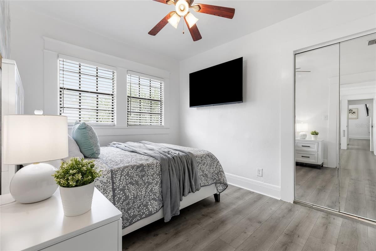 710 BROAD STREET — photo 19 of 42