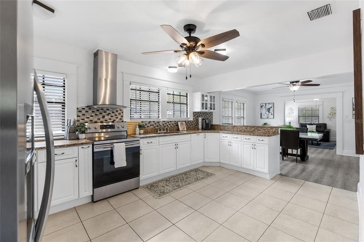 710 BROAD STREET — photo 11 of 42