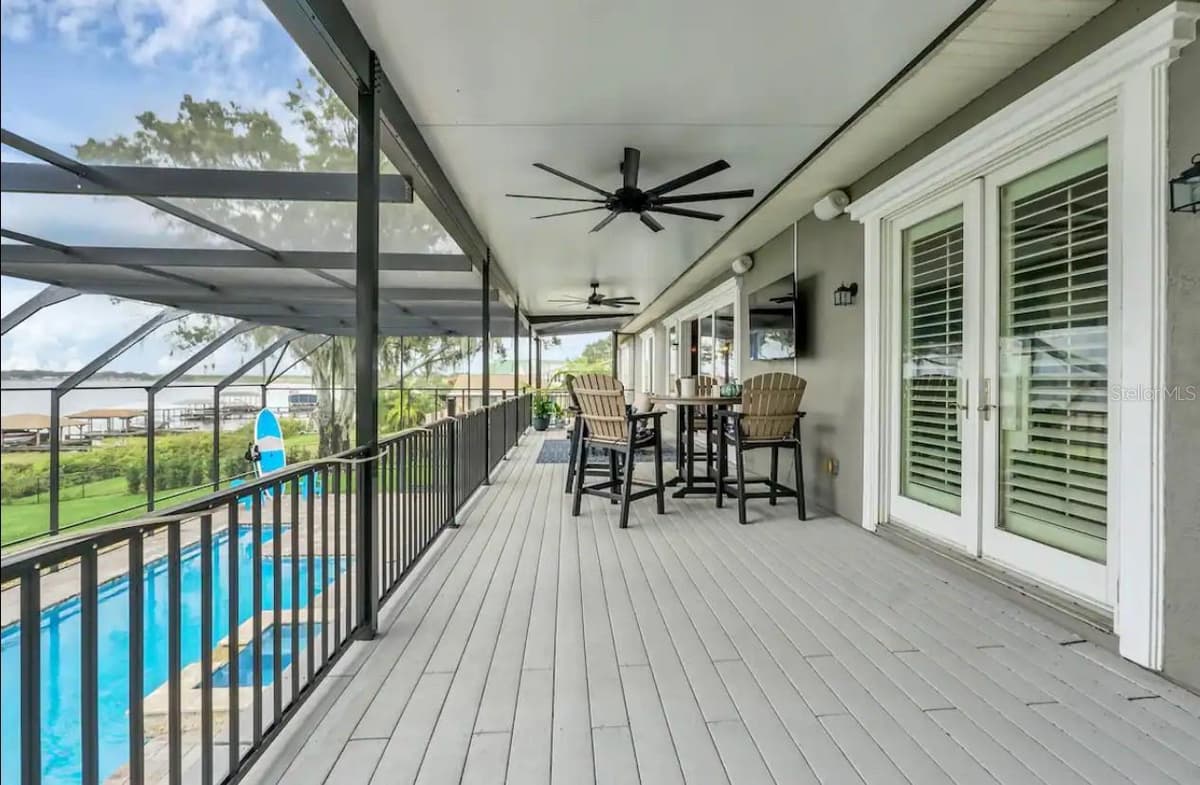514 HILLSIDE DRIVE — photo 33 of 70