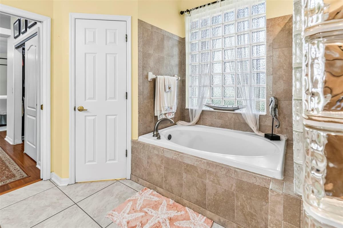 28 CAMELOT RIDGE DRIVE — photo 42 of 67