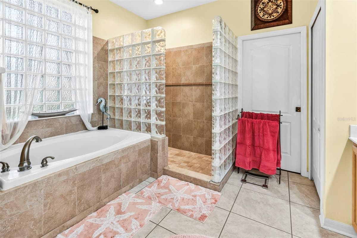 28 CAMELOT RIDGE DRIVE — photo 41 of 67