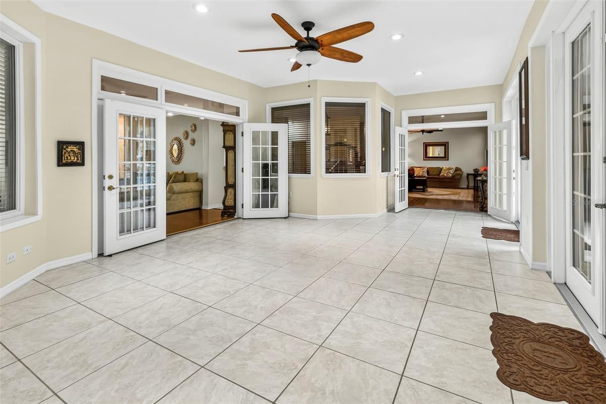 28 CAMELOT RIDGE DRIVE — photo 49 of 67