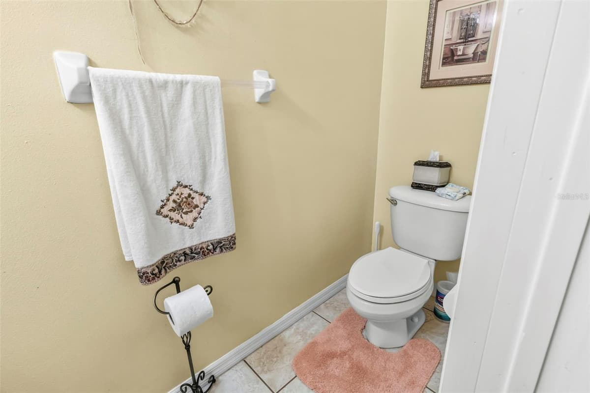28 CAMELOT RIDGE DRIVE — photo 46 of 67