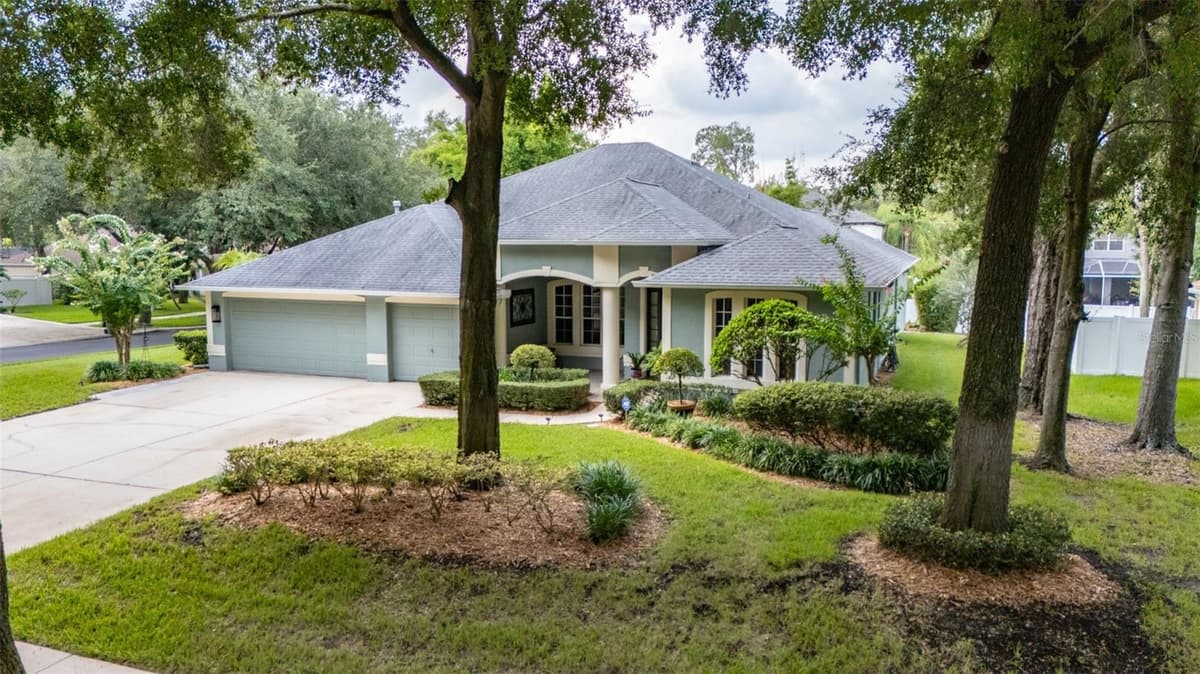 28 CAMELOT RIDGE DRIVE — photo 6 of 67