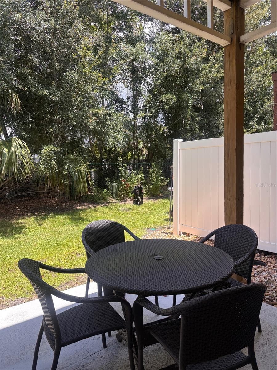 1055 PARK RIDGE CIRCLE — photo 17 of 33