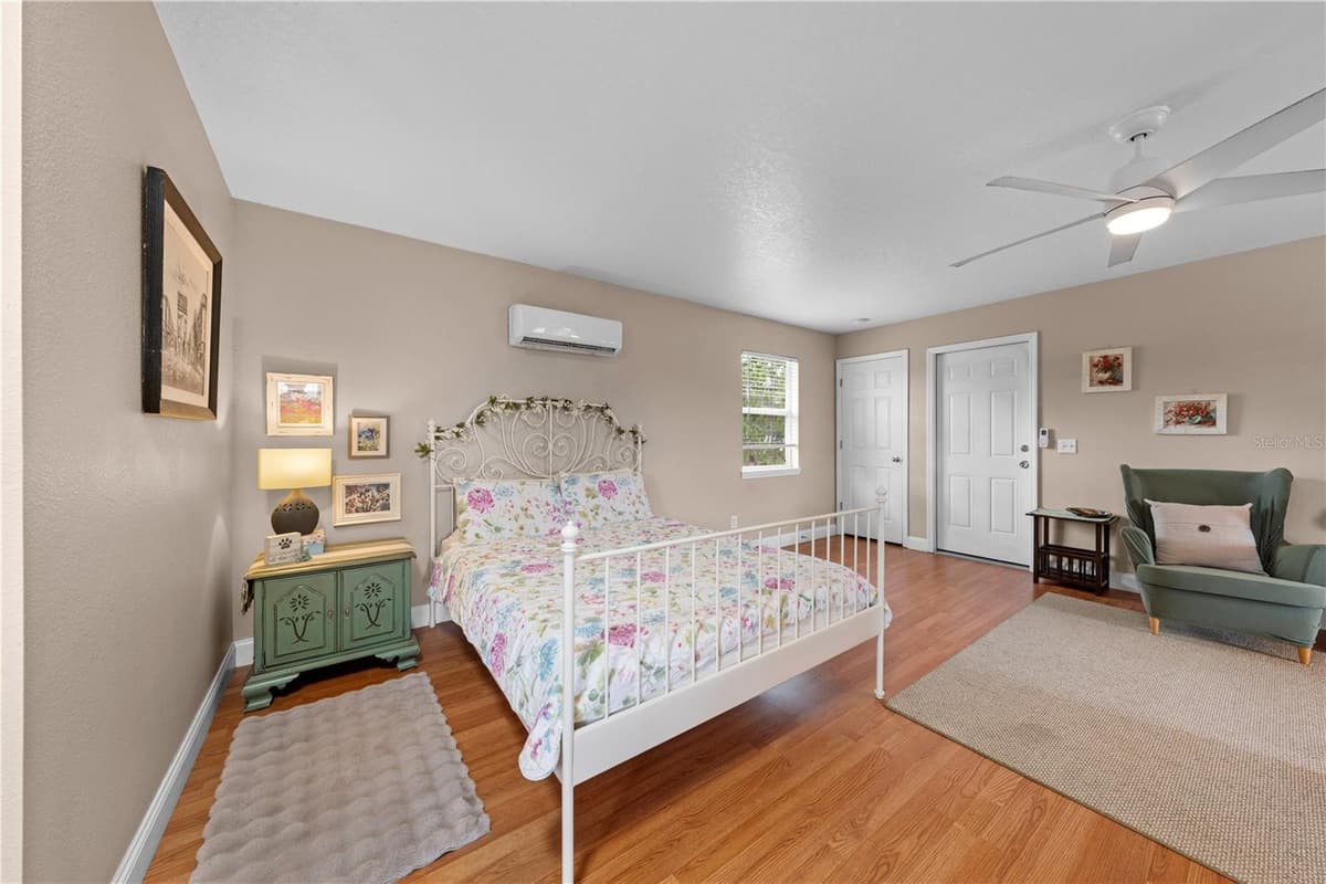 1803 CHARLES COURT — photo 22 of 25