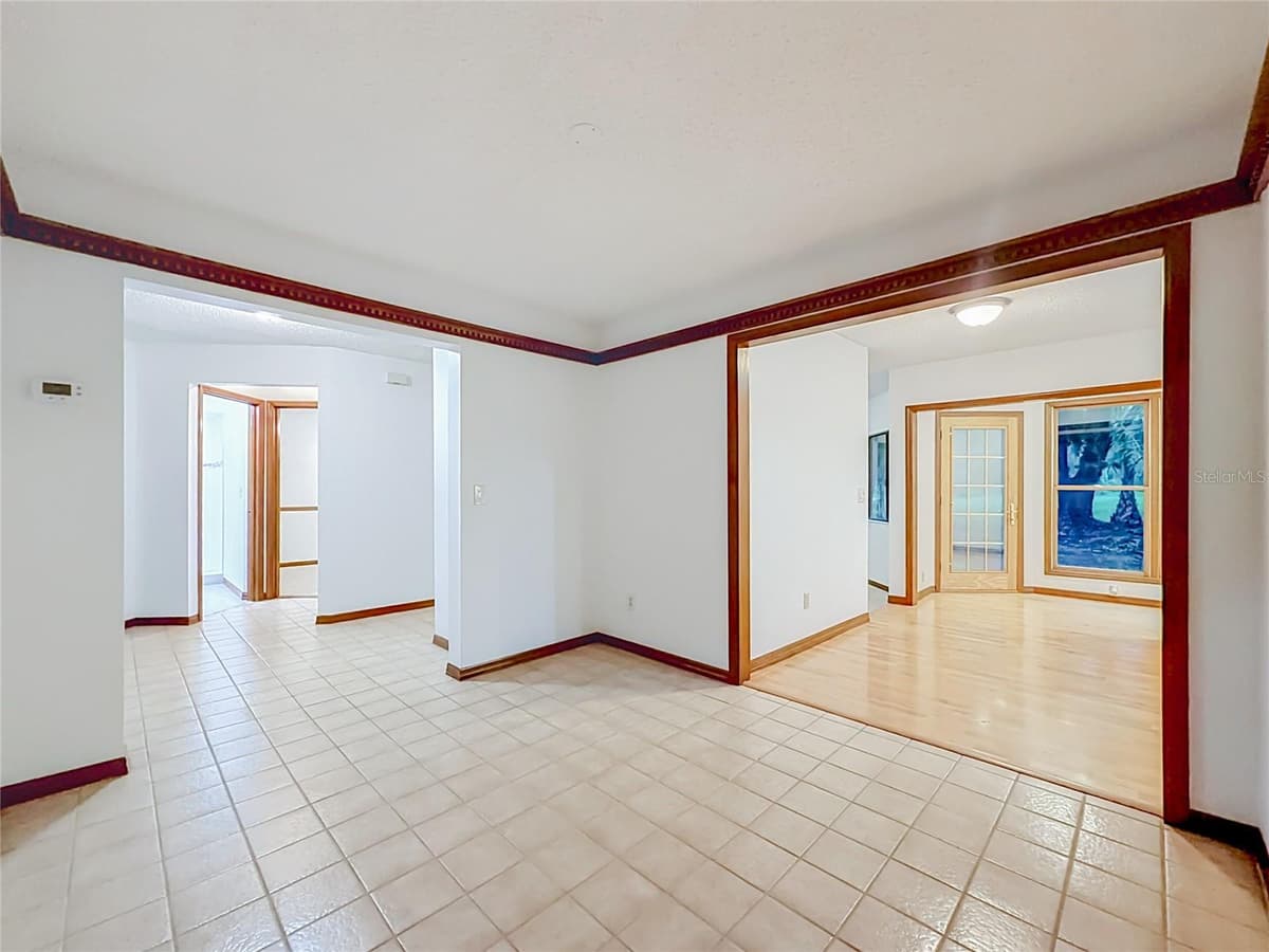 662 NIGHTHAWK CIRCLE — photo 5 of 42