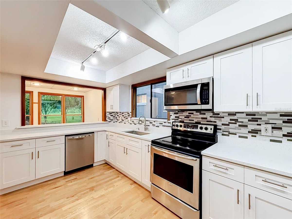 662 NIGHTHAWK CIRCLE — photo 15 of 42