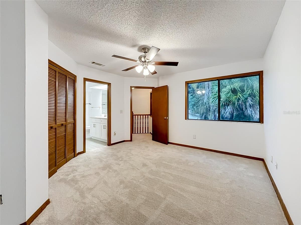 662 NIGHTHAWK CIRCLE — photo 33 of 42