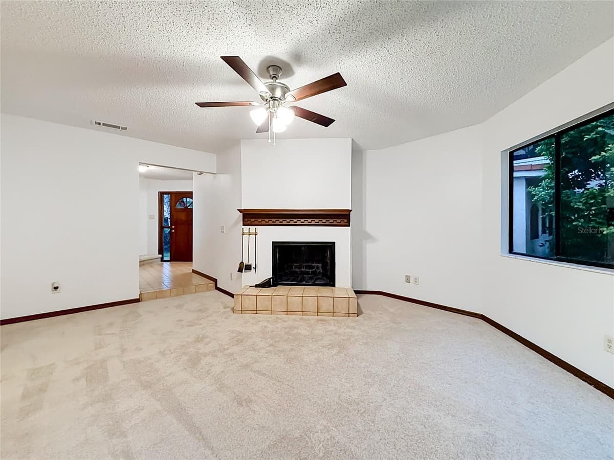 662 NIGHTHAWK CIRCLE — photo 8 of 42