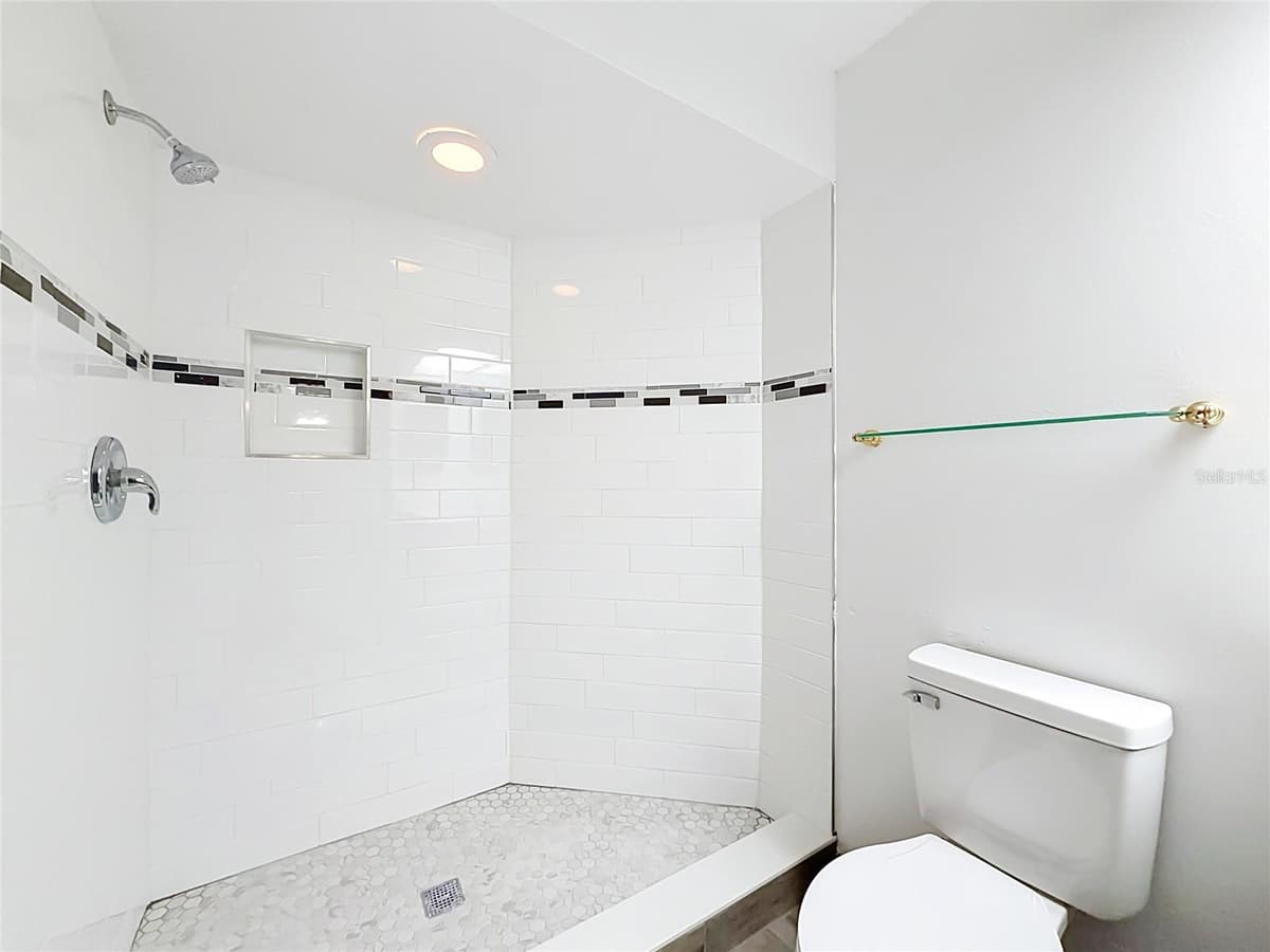 662 NIGHTHAWK CIRCLE — photo 20 of 42