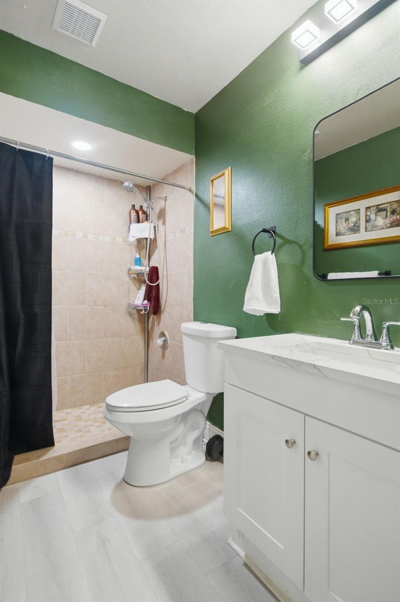 7907 DEER FOOT DRIVE — photo 22 of 32