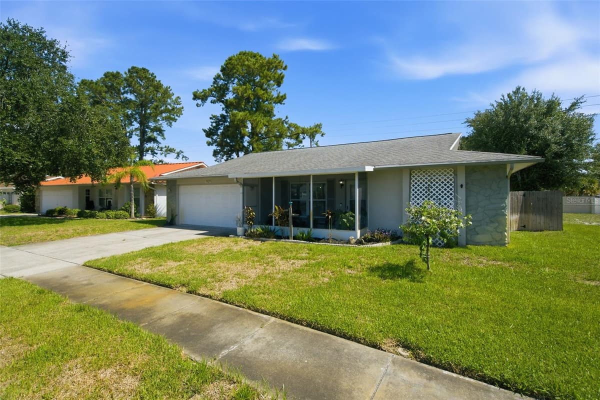 7907 DEER FOOT DRIVE — photo 30 of 32