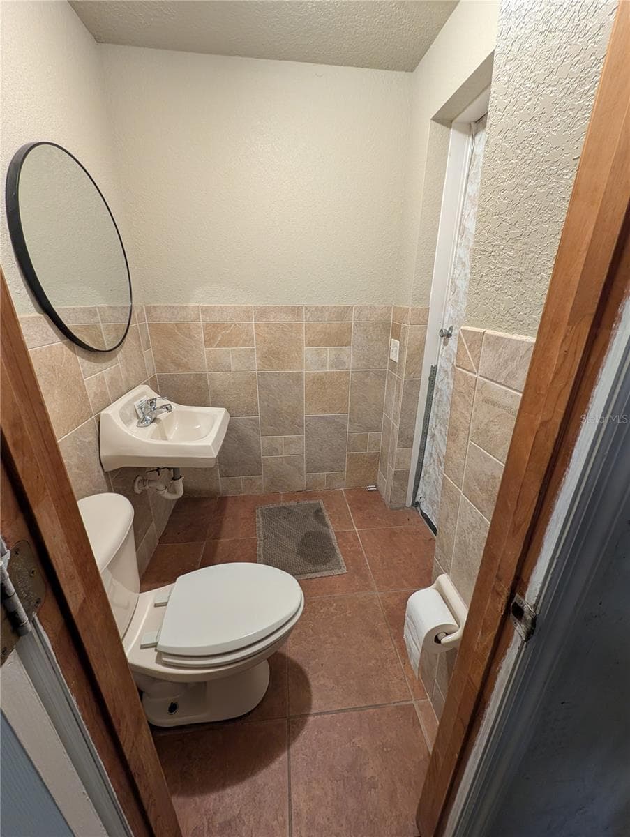 207 GANDY ROAD — photo 7 of 10
