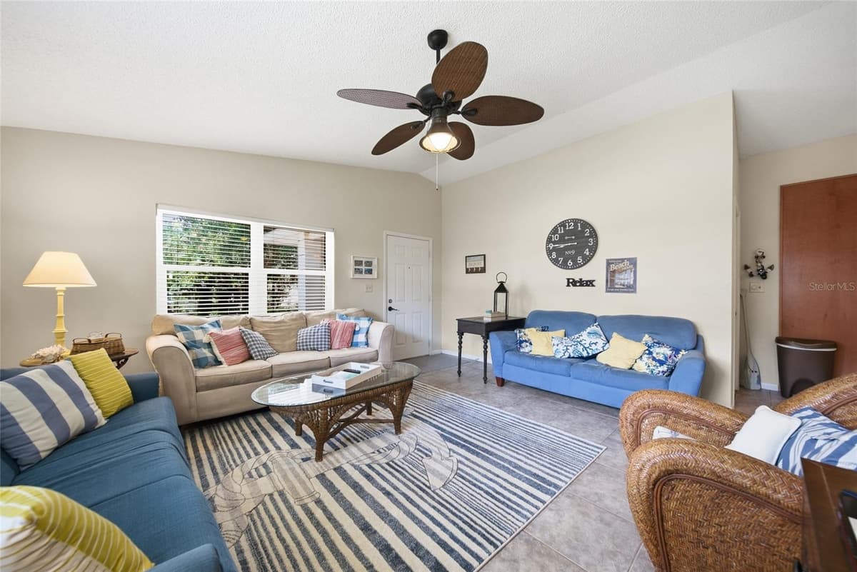 1140 DR ML KING JR STREET — photo 8 of 32
