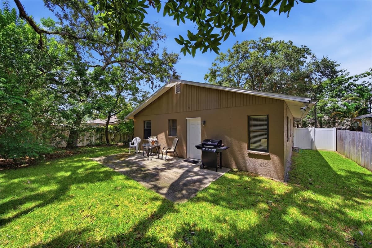 1140 DR ML KING JR STREET — photo 24 of 32