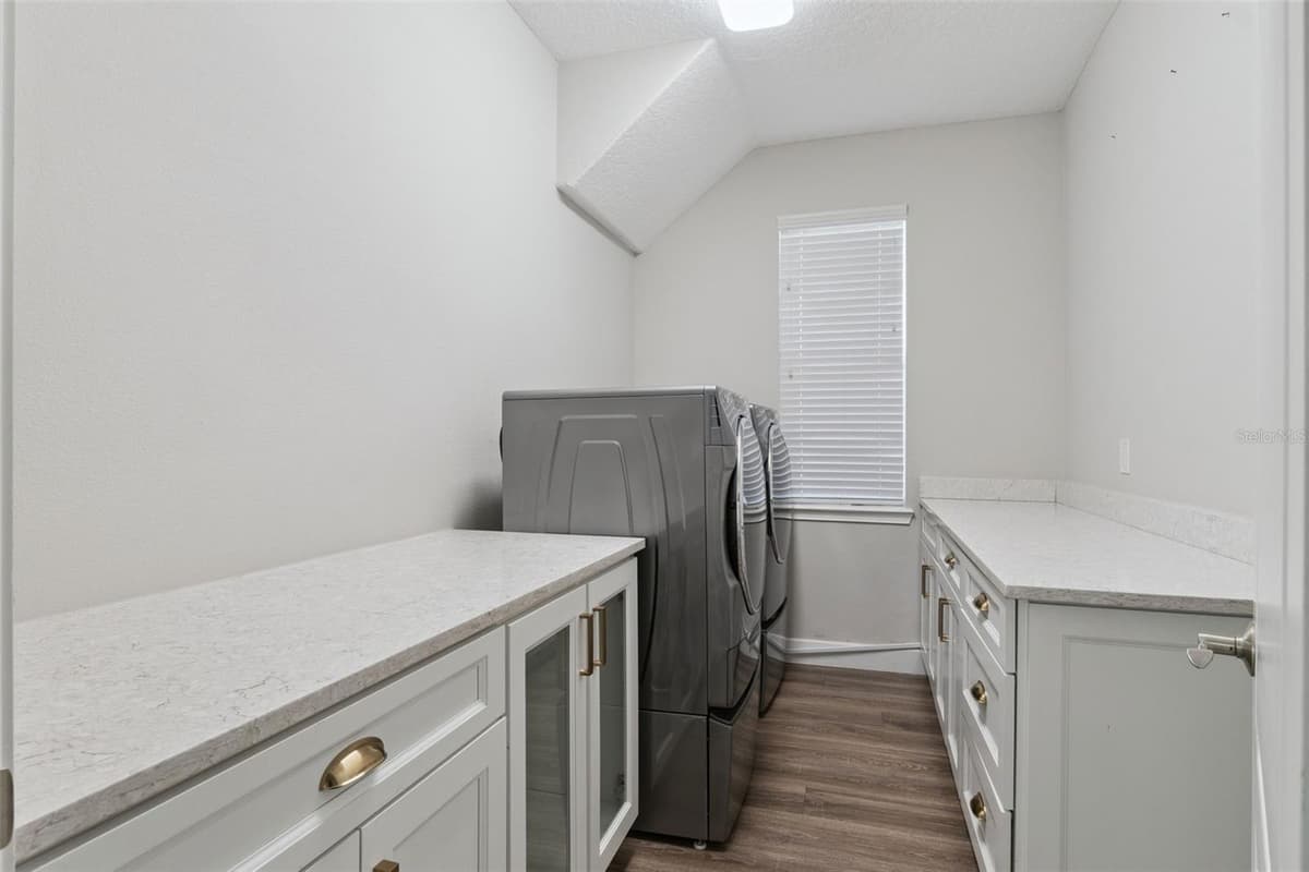 457 CHINAHILL COURT — photo 42 of 56