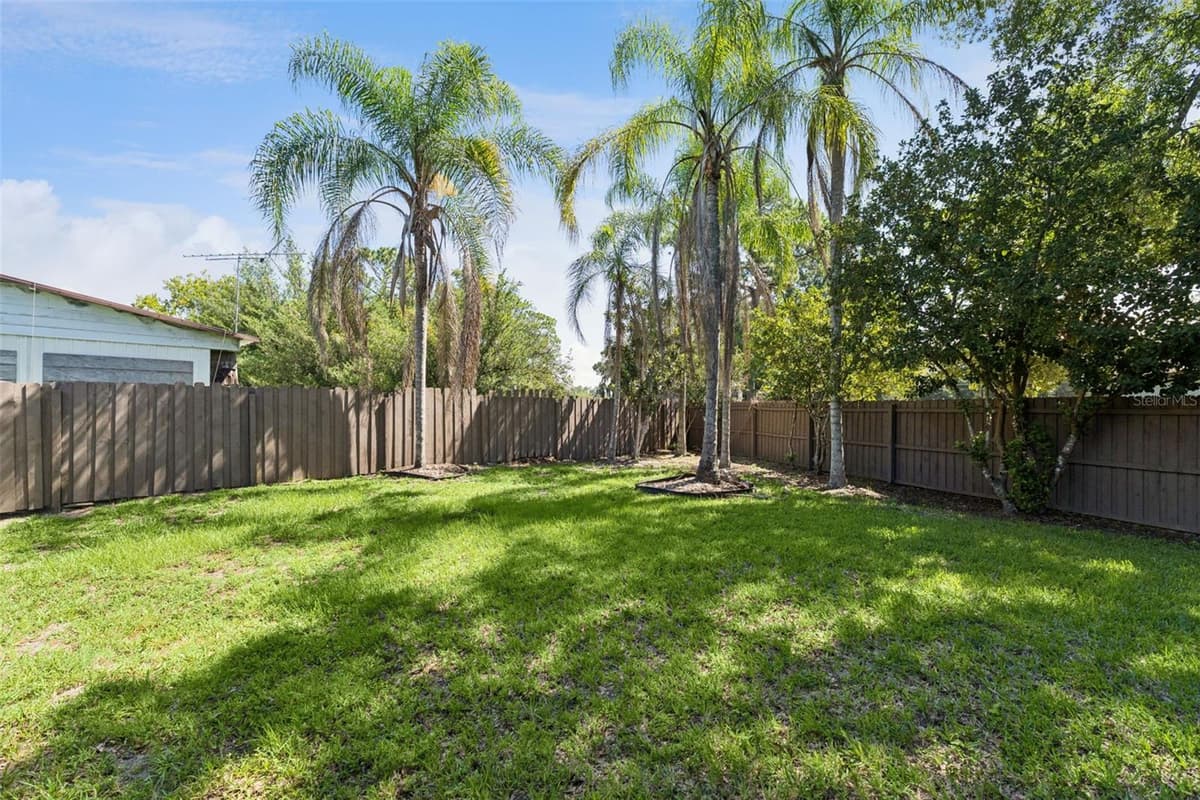 457 CHINAHILL COURT — photo 48 of 56