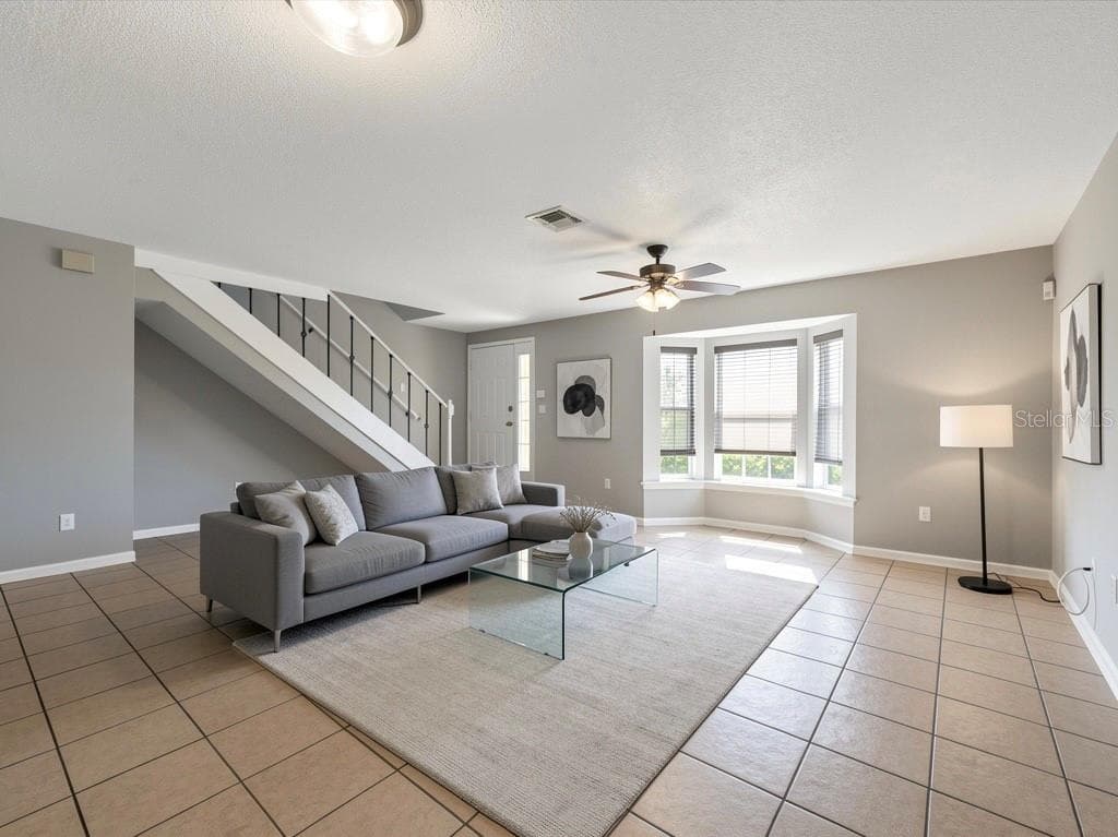 958 SYKES COURT — photo 4 of 34