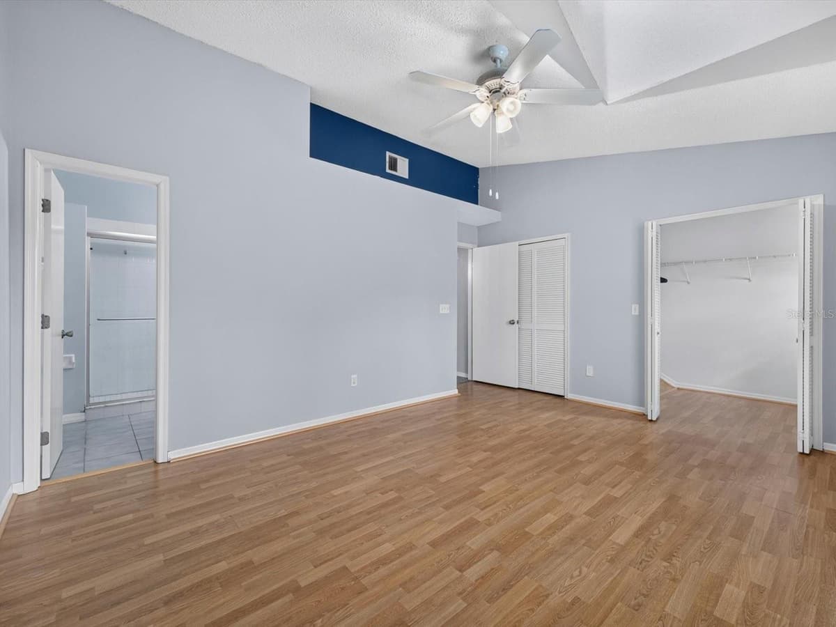 958 SYKES COURT — photo 17 of 34
