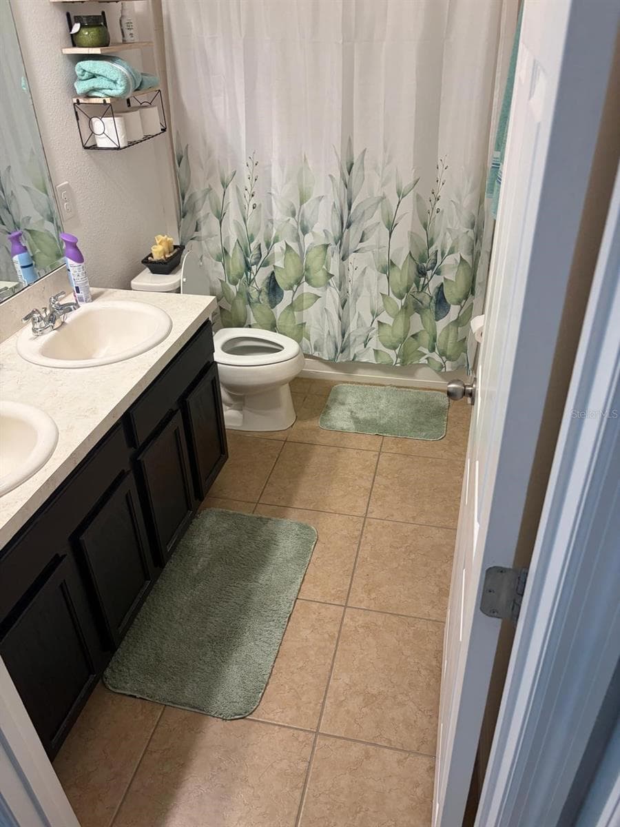 272 SPARROW HAWK DRIVE — photo 24 of 52