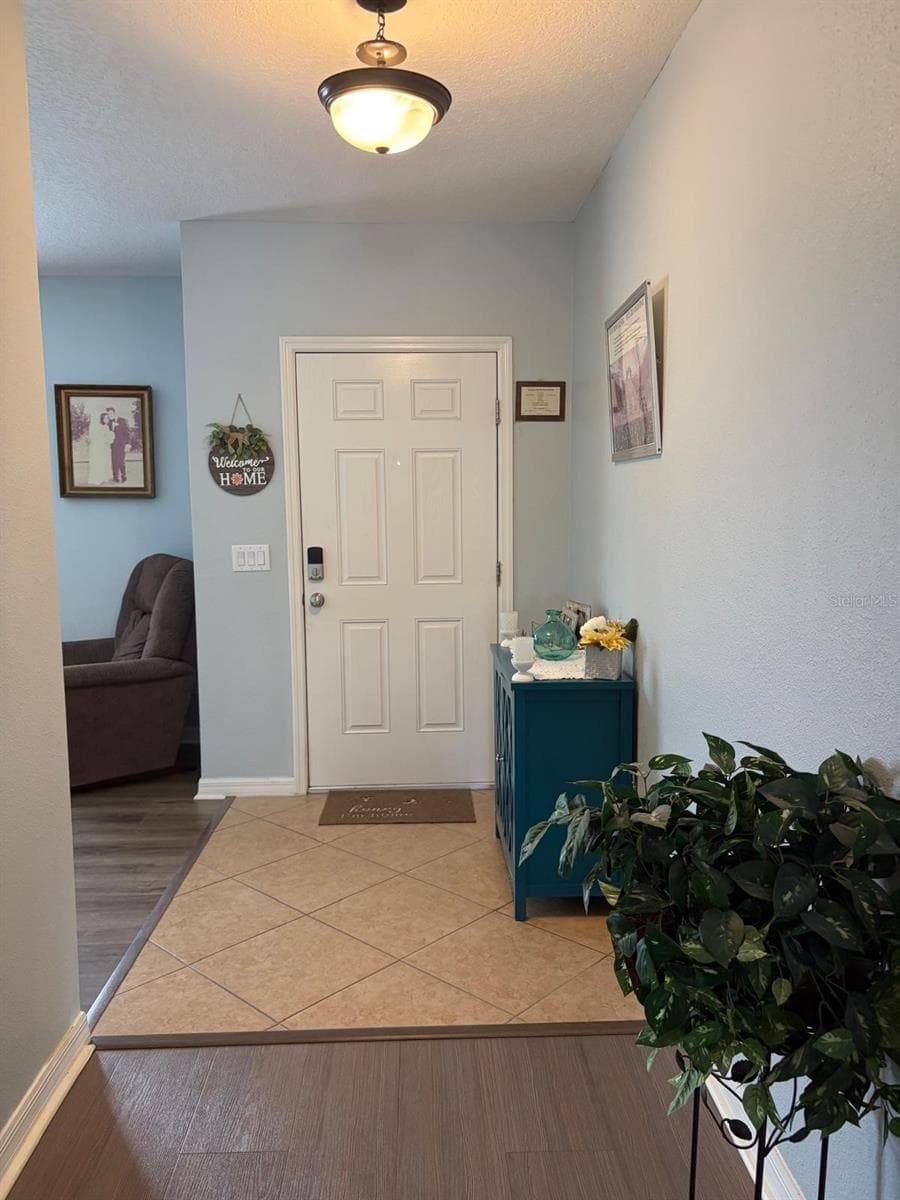 272 SPARROW HAWK DRIVE — photo 6 of 52