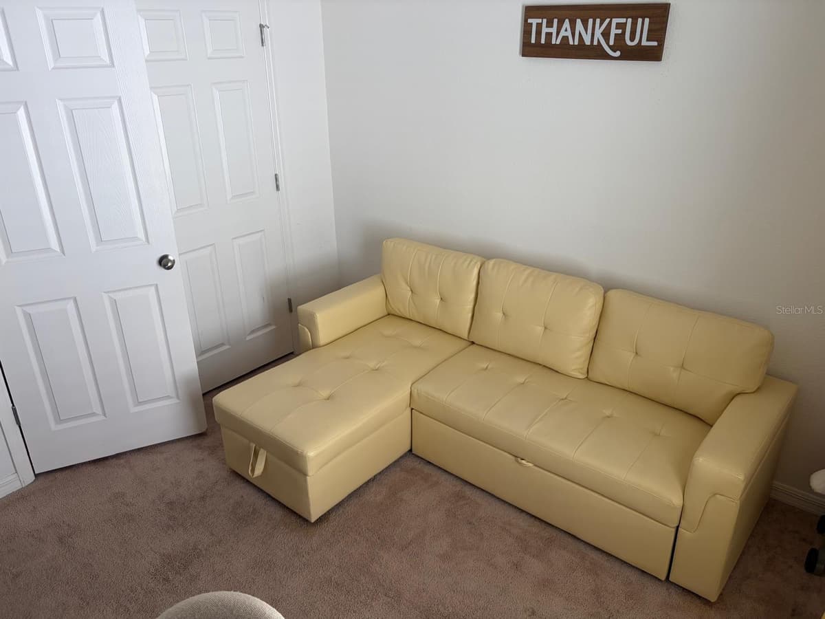 272 SPARROW HAWK DRIVE — photo 17 of 52