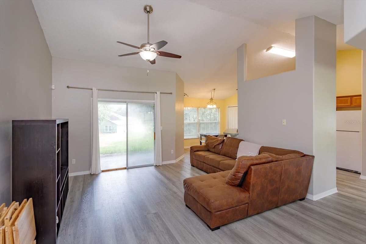 11316 VIA MARI CAE COURT — photo 13 of 35