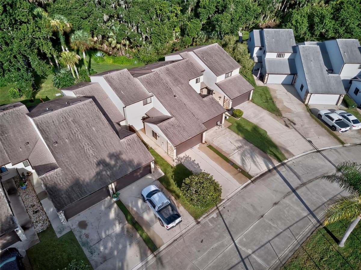 367 CASTLEWOOD LANE — photo 37 of 47