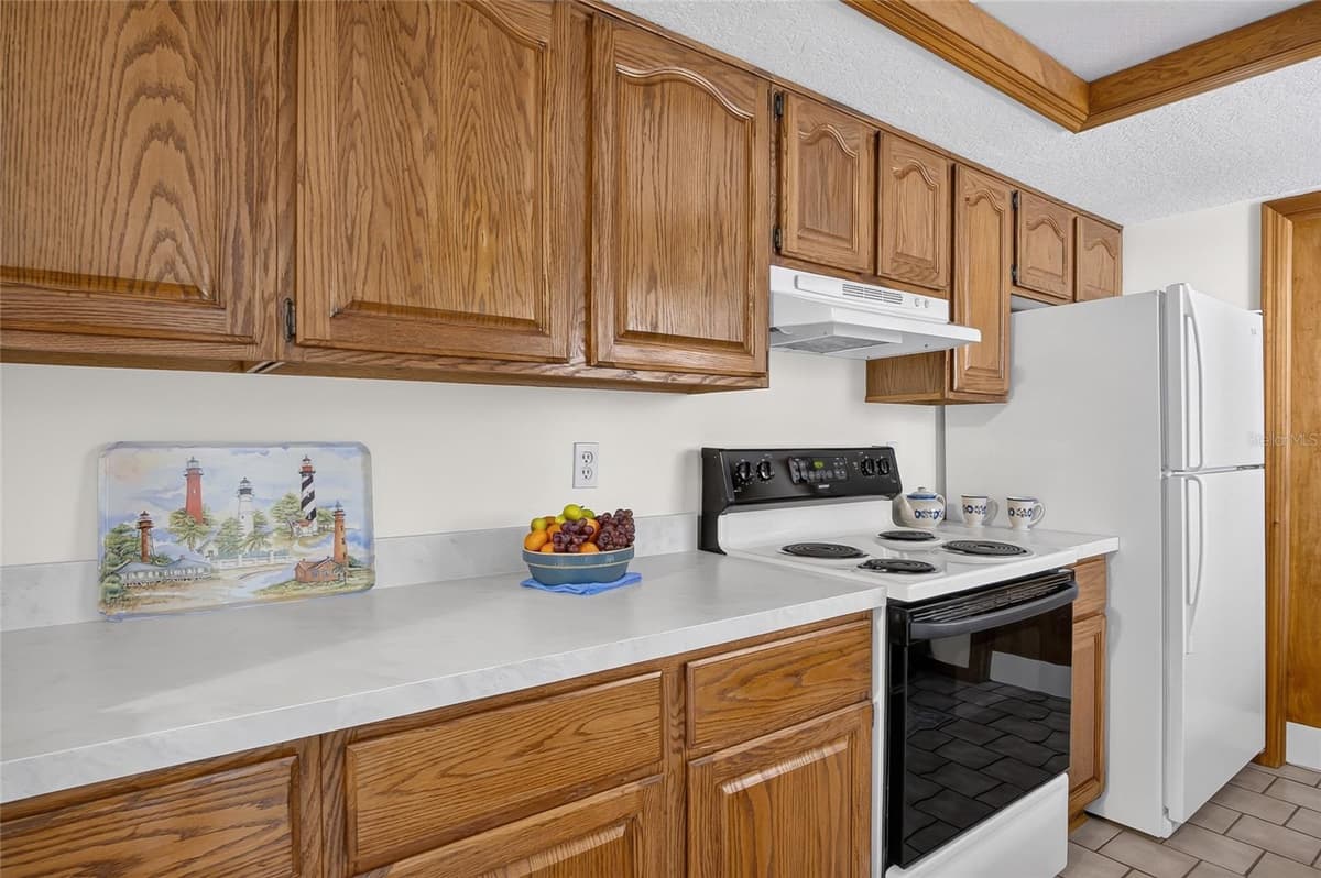 367 CASTLEWOOD LANE — photo 7 of 47
