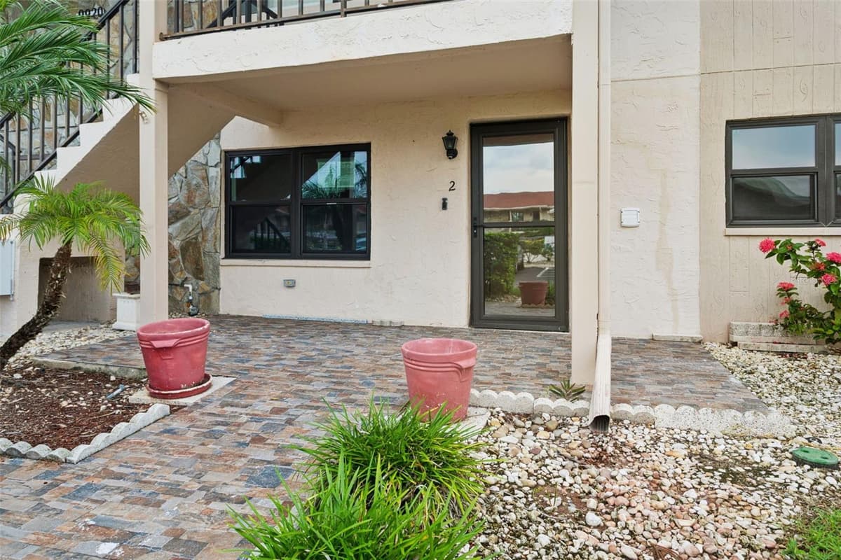 9920 EAGLES POINT CIRCLE — photo 3 of 25