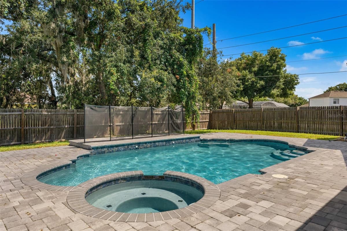 14325 LAKE PRICE DRIVE — photo 38 of 41