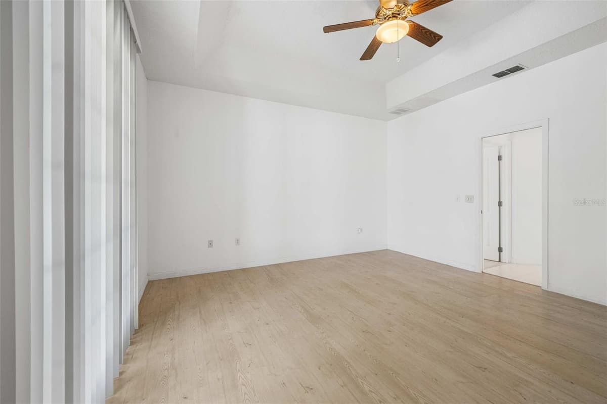 14325 LAKE PRICE DRIVE — photo 22 of 41