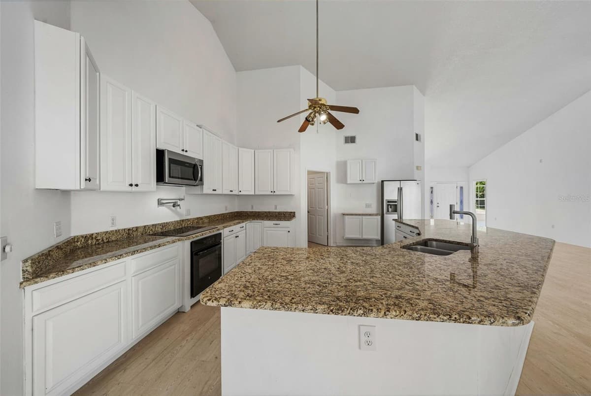 14325 LAKE PRICE DRIVE — photo 18 of 41