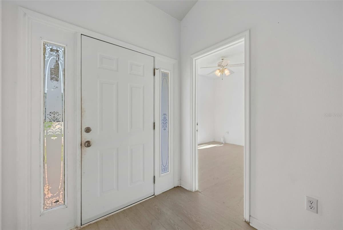 14325 LAKE PRICE DRIVE — photo 10 of 41
