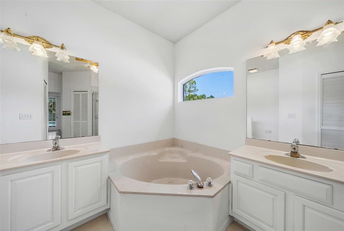 14325 LAKE PRICE DRIVE — photo 25 of 41