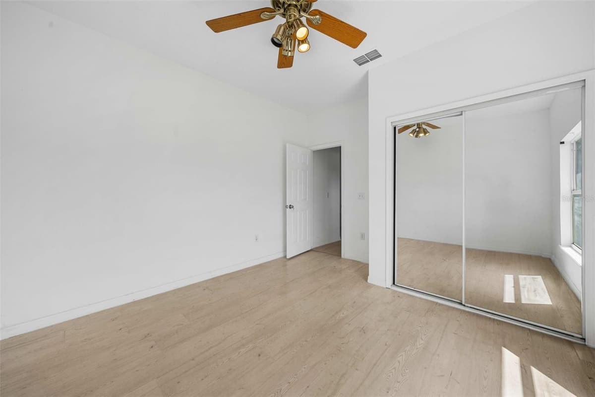 14325 LAKE PRICE DRIVE — photo 29 of 41