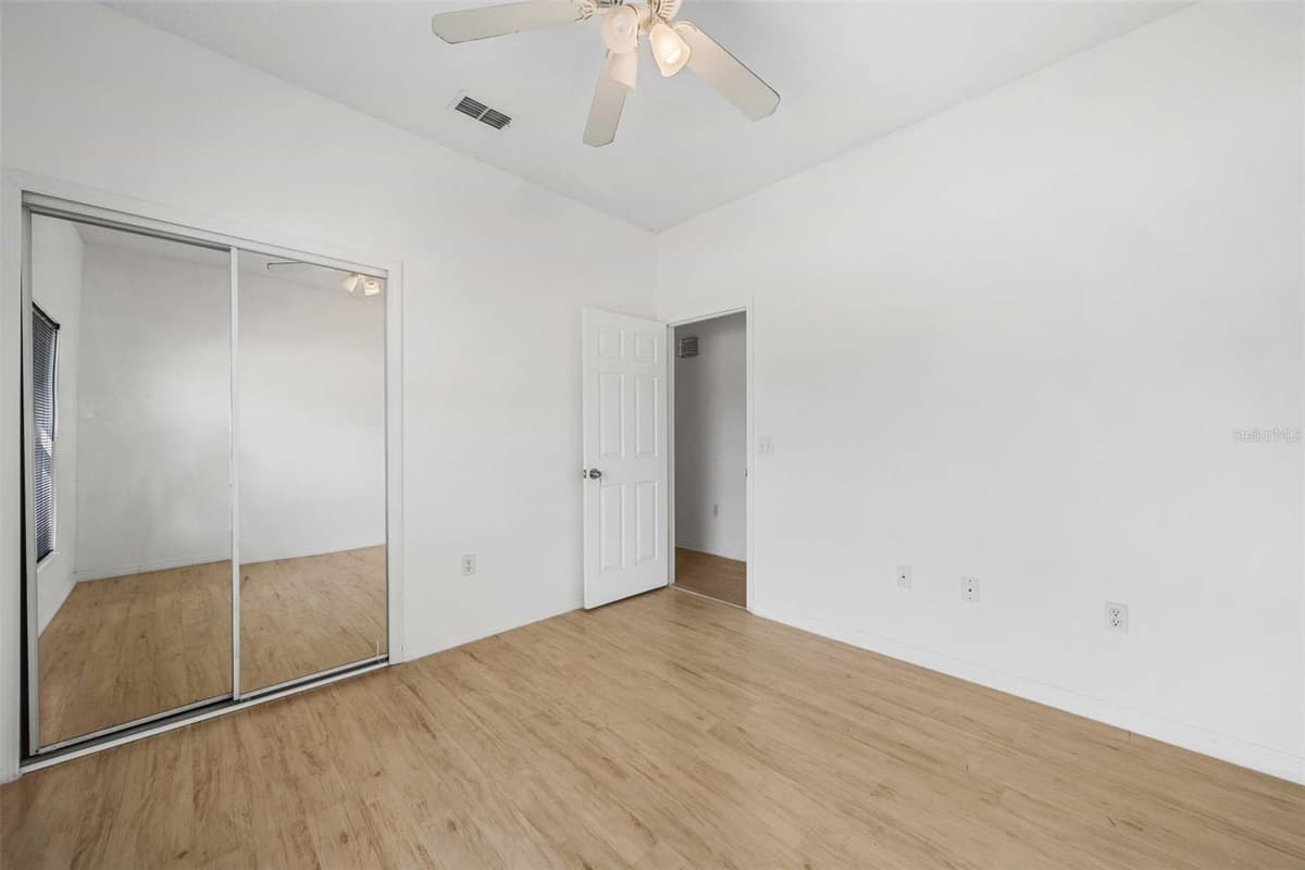 14325 LAKE PRICE DRIVE — photo 34 of 41
