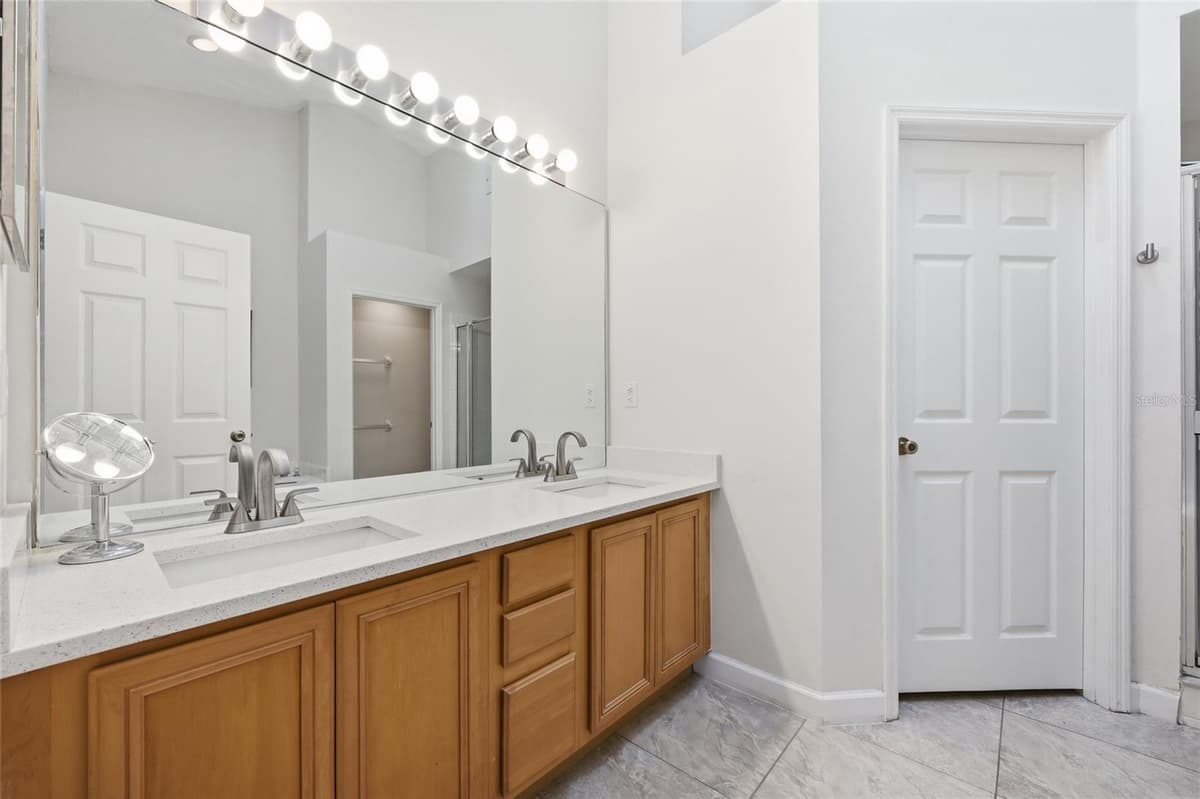 115 WEATHERSFIELD AVENUE — photo 9 of 30