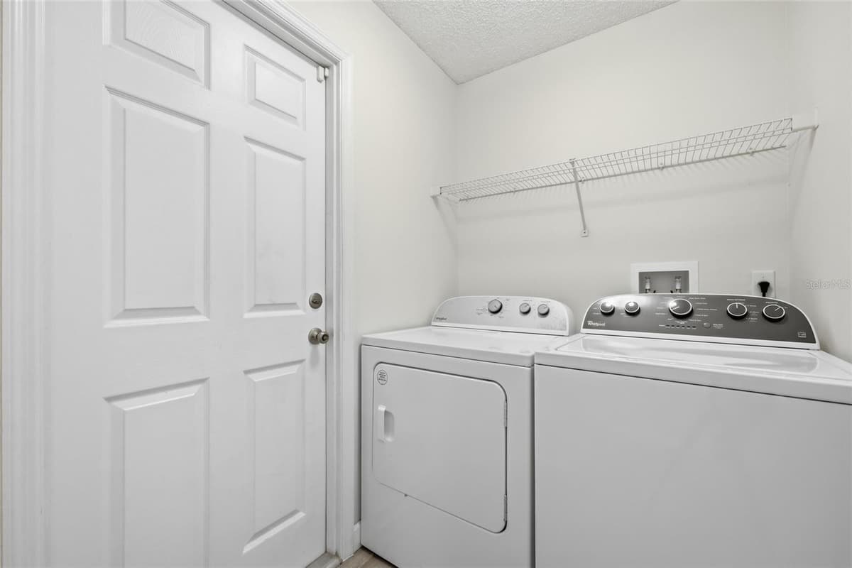 115 WEATHERSFIELD AVENUE — photo 12 of 30