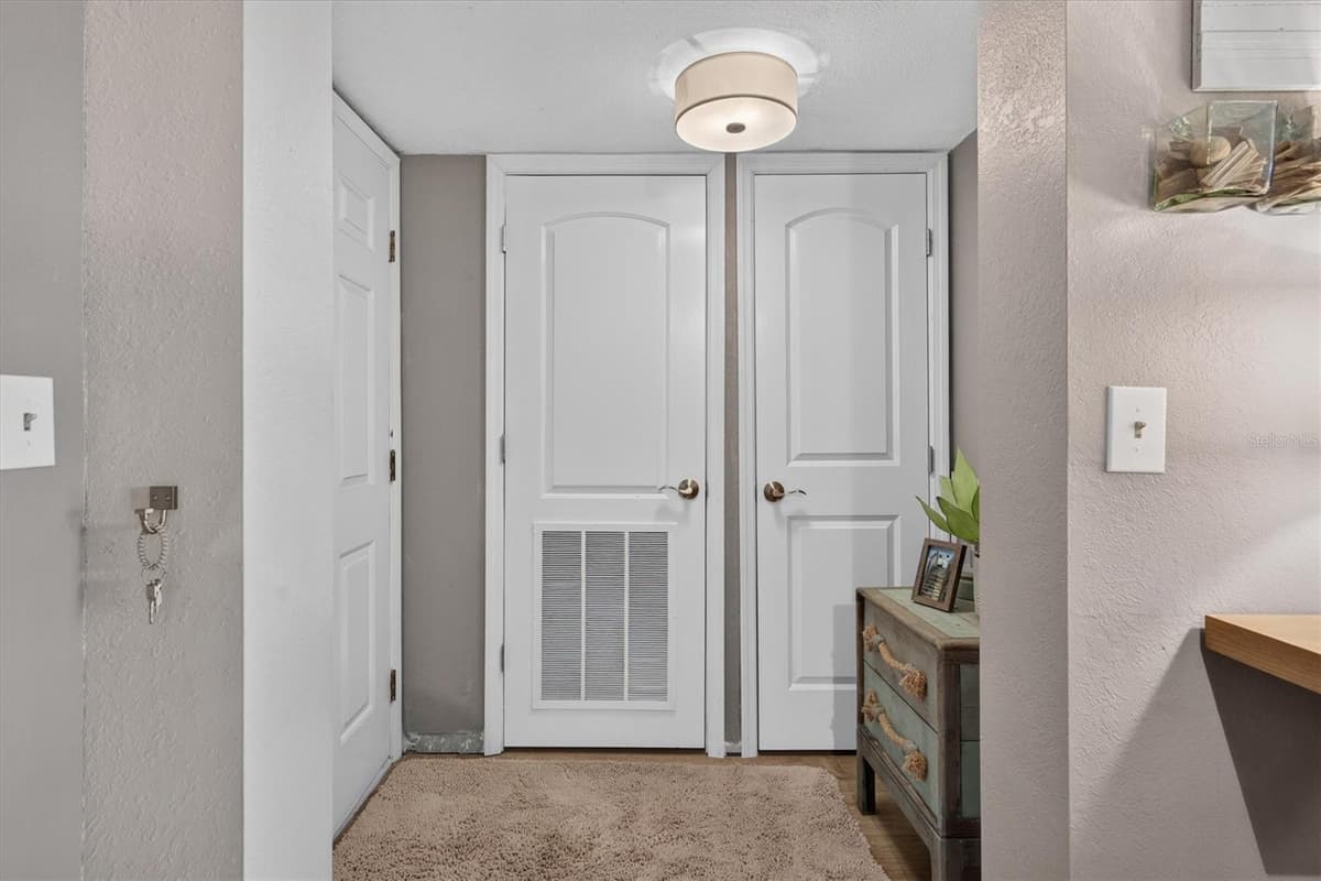 9000 COMMODORE DRIVE — photo 6 of 49