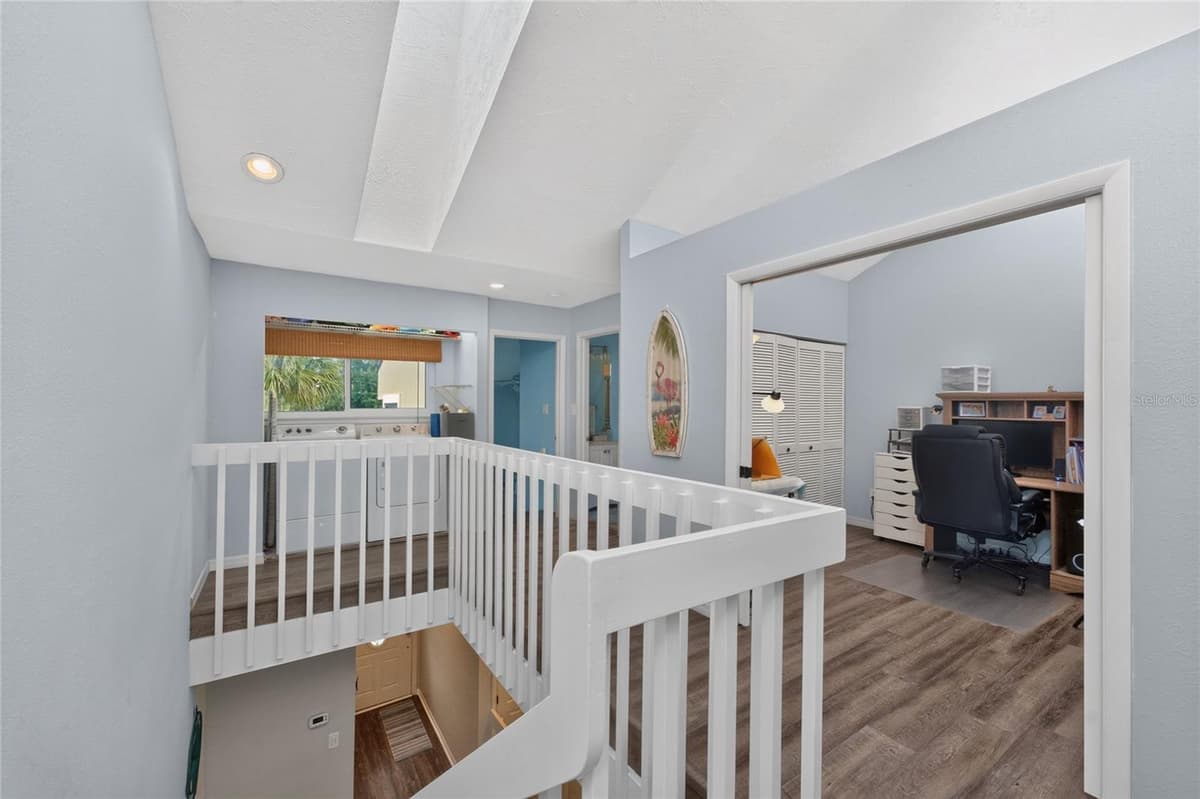 25188 MARION AVENUE — photo 41 of 76