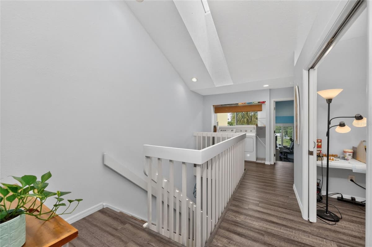 25188 MARION AVENUE — photo 40 of 76