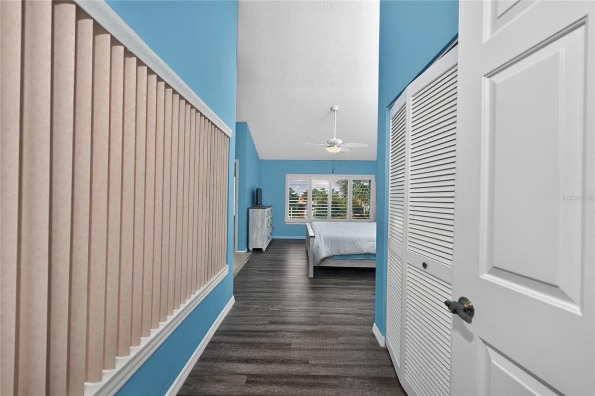 25188 MARION AVENUE — photo 34 of 76