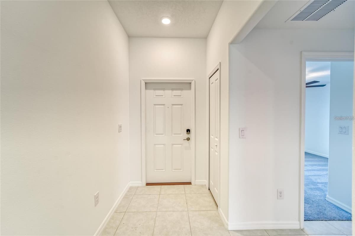 5514 BLUE AZURE DRIVE — photo 3 of 27