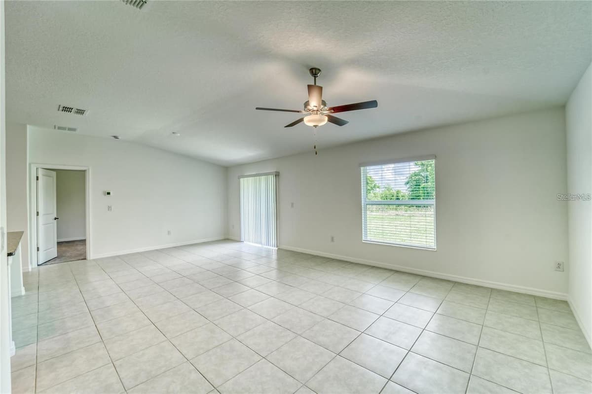 5514 BLUE AZURE DRIVE — photo 15 of 27