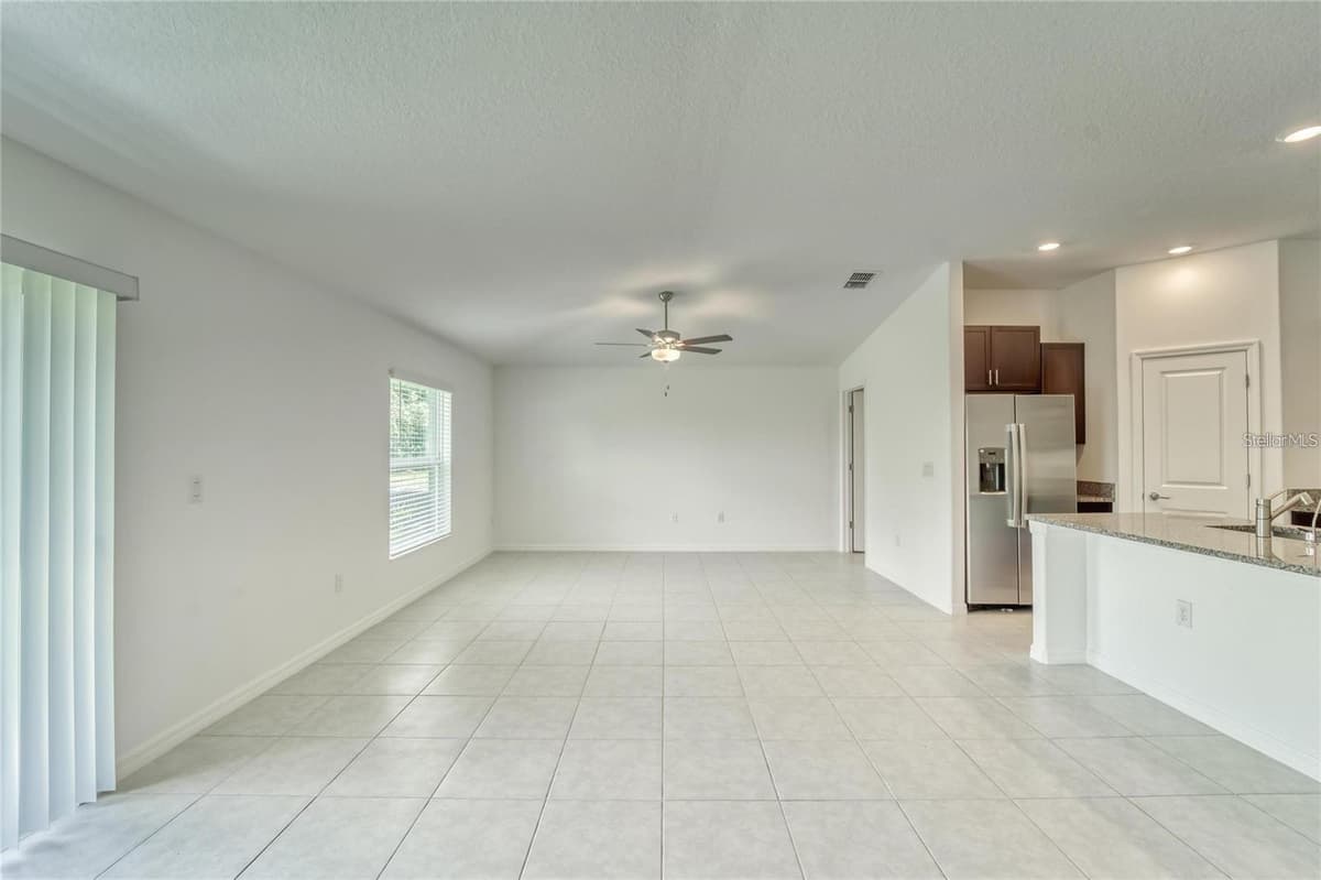 5514 BLUE AZURE DRIVE — photo 13 of 27