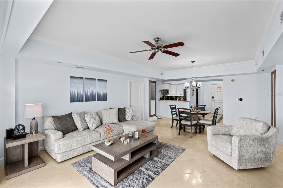 7593 GATHERING DRIVE — photo 7 of 22