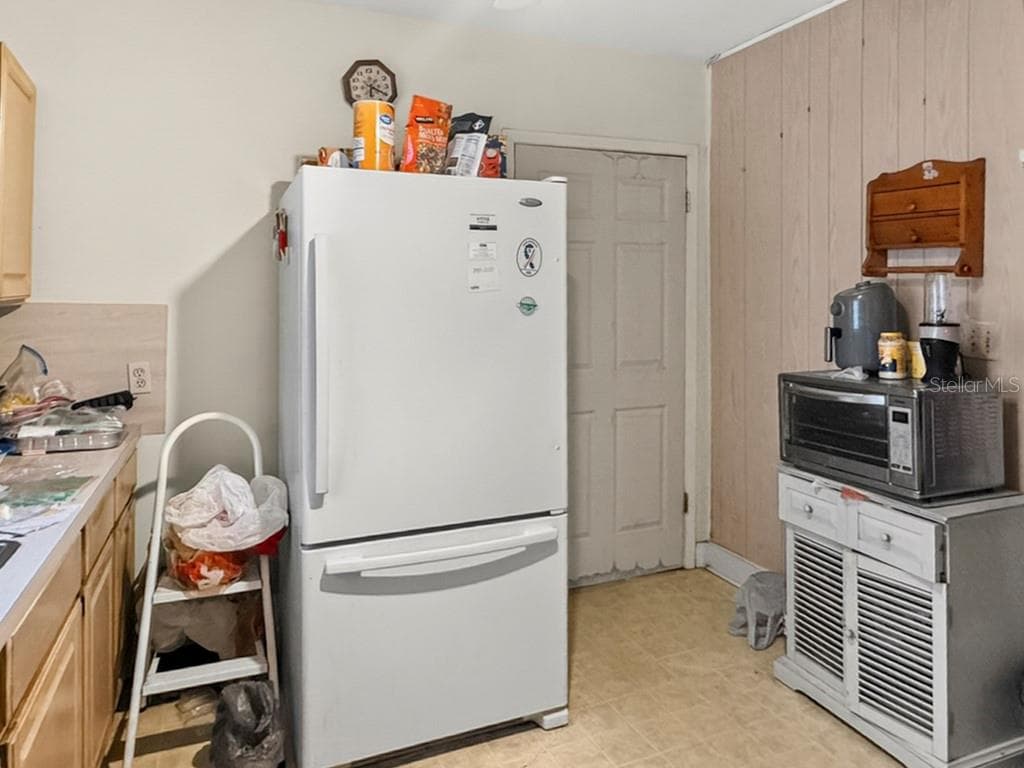 137 BLANCO STREET — photo 43 of 58