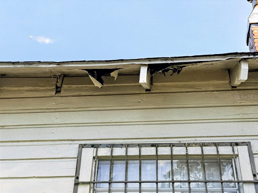 137 BLANCO STREET — photo 20 of 58